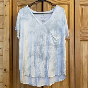 American Eagle Vneck